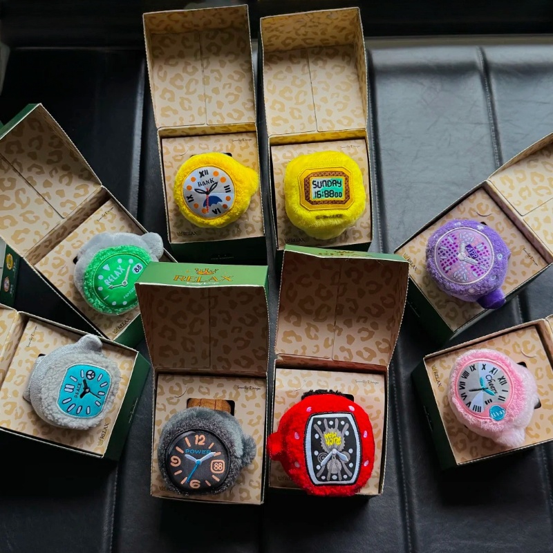 In Stock Pop Sunday Plush Rela - Jewelry Watches Box 评论和价格